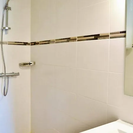 Bormes-les-mimosas, 2 Pieces, 4 Personnes - Fr-1-251-278 Апартаменты Борм-ле-Мимоза